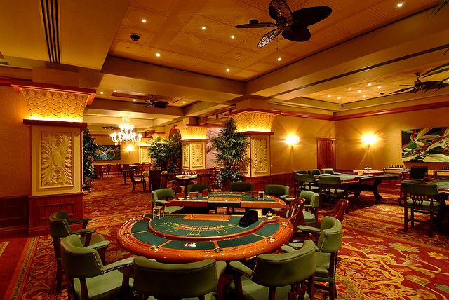 HolyMolyCasino پاکستان ریئل منی گیمز